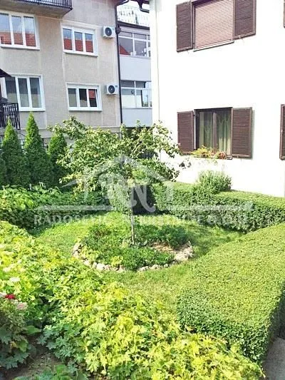 Izdavanje, trosoban stan, 70m², Banovo Brdo, Beograd