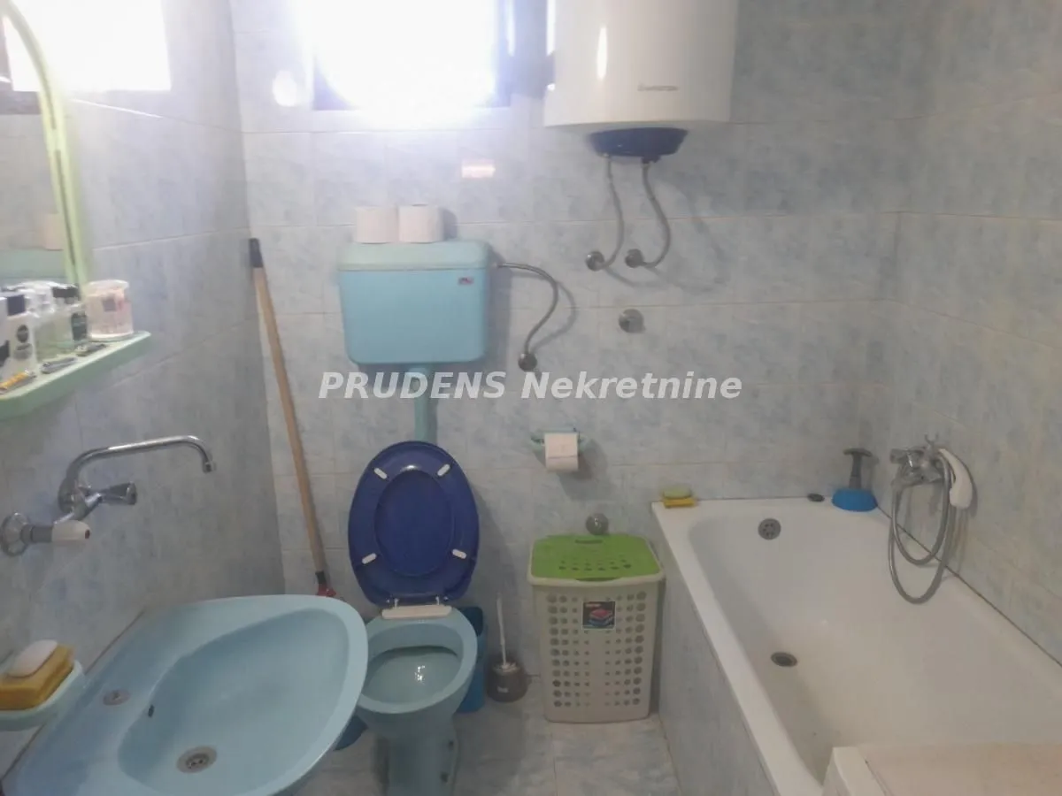Prodaja, dvosoban stan, 63m², Surčin, Beograd