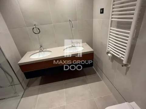 Prodaja, četvorosoban stan, 144m², Savski Venac, Beograd - image 12