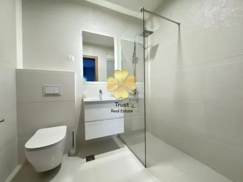 Izdavanje, četvorosoban stan, 130m², Master Kvart, Podgorica - image 15