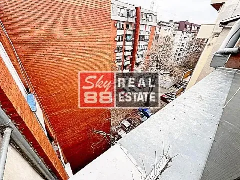 Prodaja, trosoban stan, 76m², Kalenić Pijaca, Vračar Sve Podlokacije - image 19