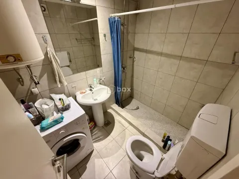 Prodaja, trosoban stan, 75m², Dom zdravlja, Niš - image 13