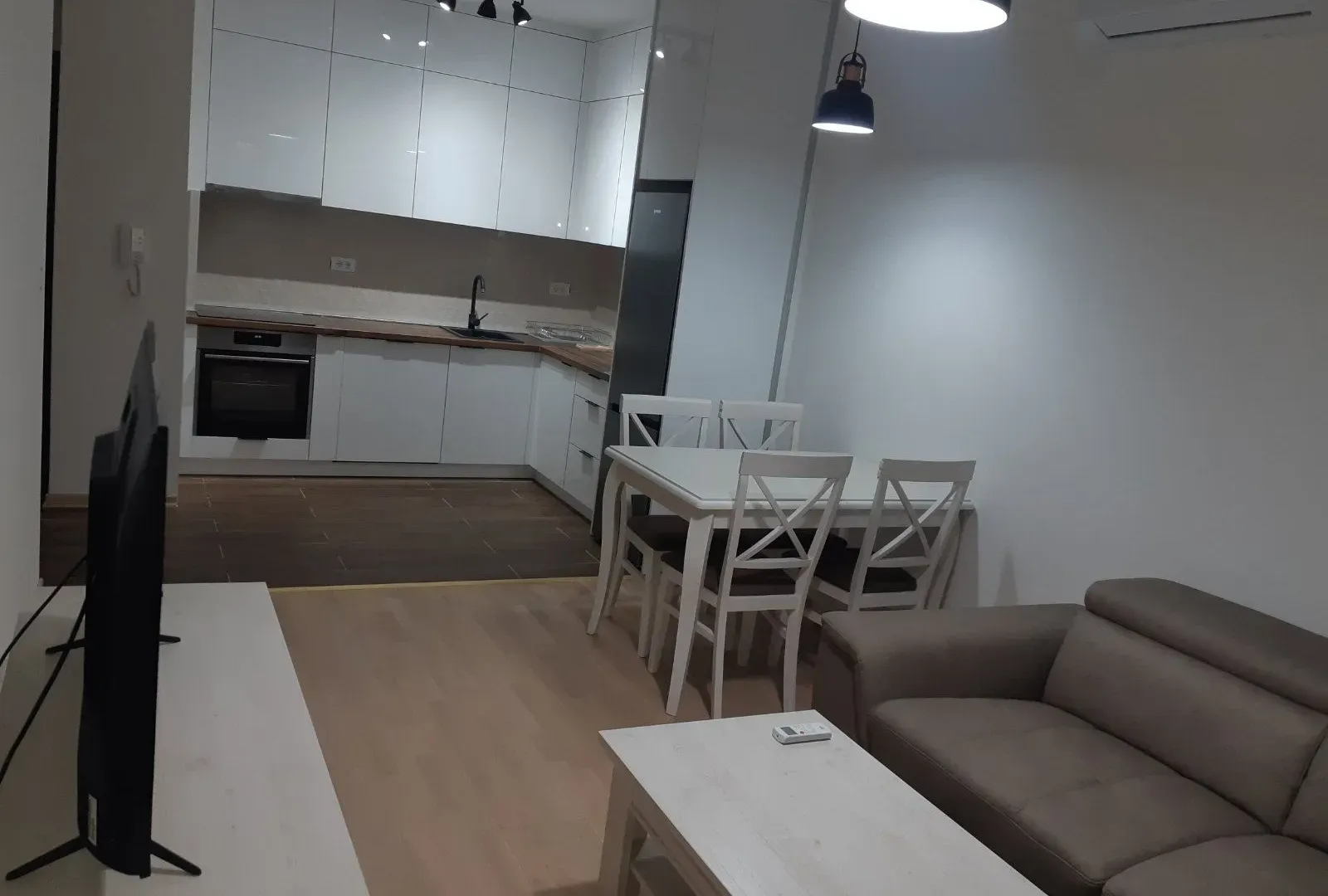 Rent, apartment, 45m², Pobrežje, Podgorica
