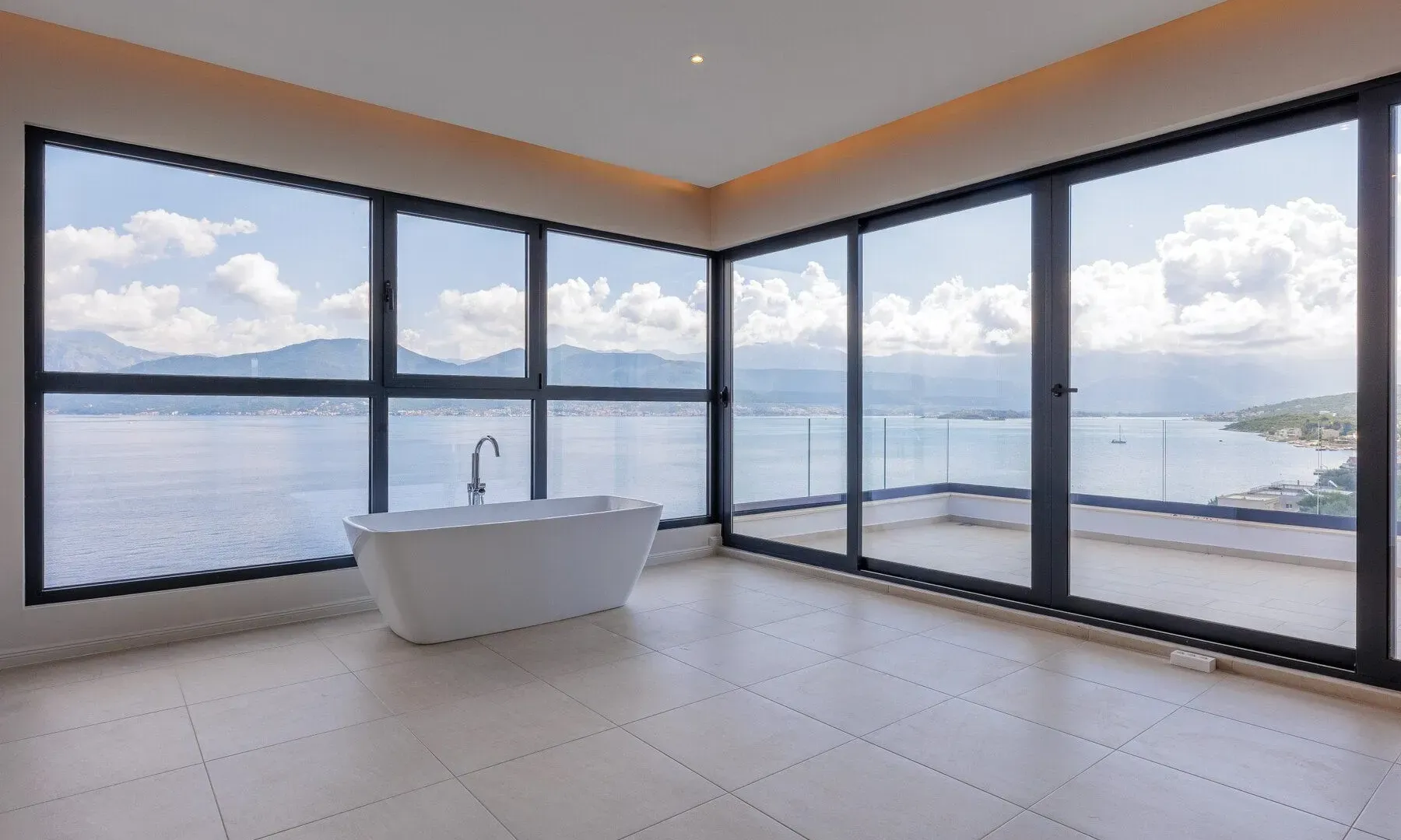 Prodaja, kuća, 200m², Krašići, Tivat