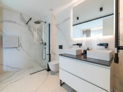 Sale, three bedroom apartment, 125m², Vidikovac, Budva - image 18