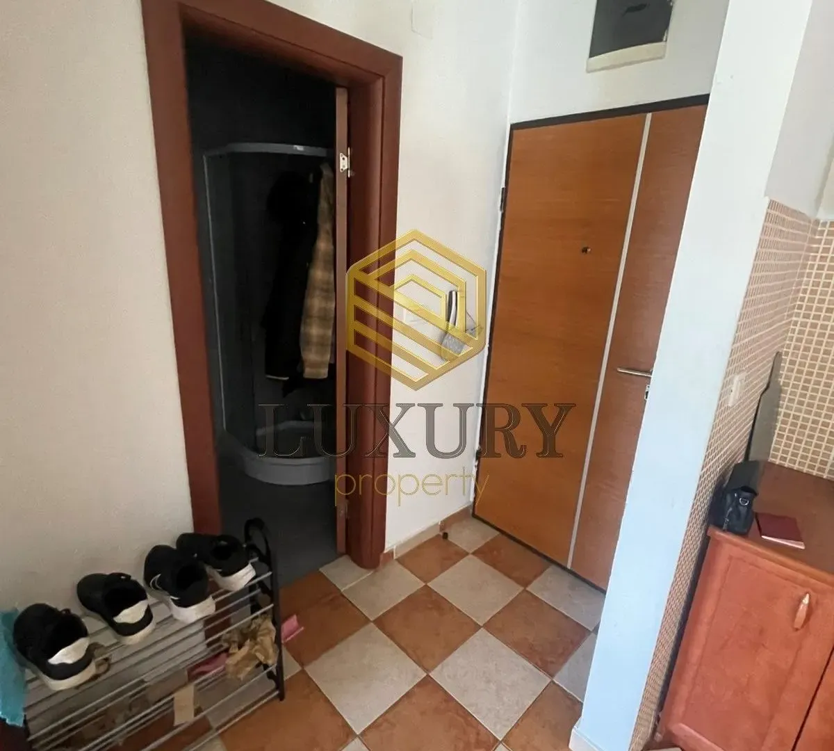 Izdavanje, jednosoban stan, 36m², 1 maj, Podgorica