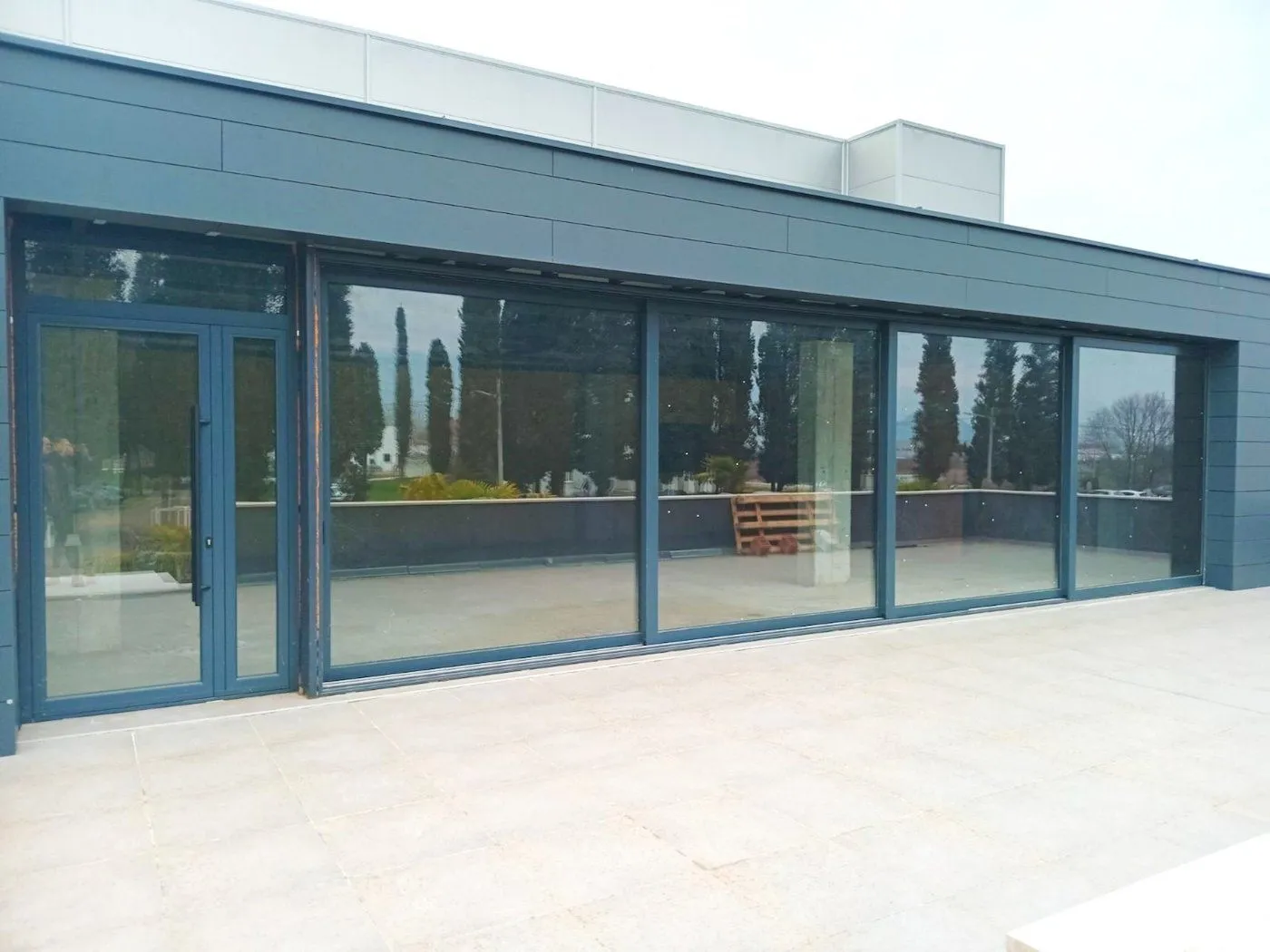 Rent, office space, 500m², Spuž, Danilovgrad
