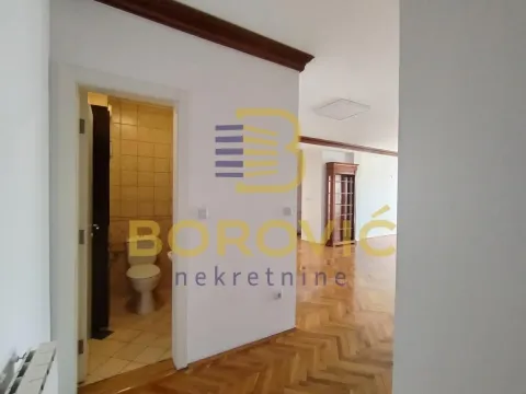 Sale, four bedroom apartment, 117m², Savski Venac, Beograd - image 6