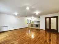 Izdavanje, dvosoban stan, 87m², Tološka šuma, Podgorica - image 2