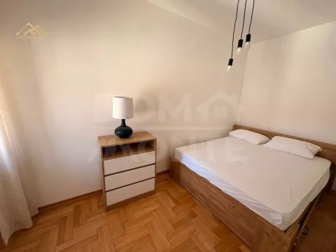 Rent, one bedroom apartment, 46m², Tivat, Crna Gora - image 2