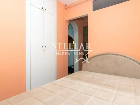 Rent, one bedroom apartment, 42m², Blok 5, Podgorica - image 7