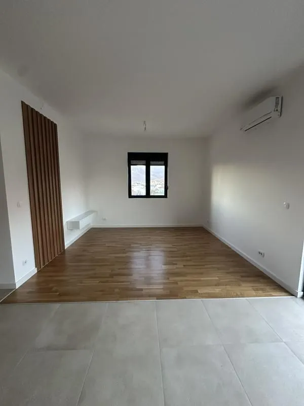 Prodaja, dvosoban stan, 64m², Bijelo Polje, Crna Gora