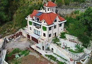 Sale, house, 392m², Sveti Stefan, Budva