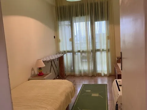 Izdavanje, četvorosoban stan, 76m², Centar, Podgorica - image 8