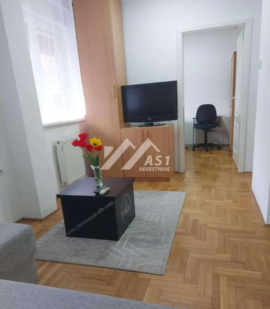 Rent, one bedroom apartment, 38m², Grbavica, Novi Sad Sve Podlokacije