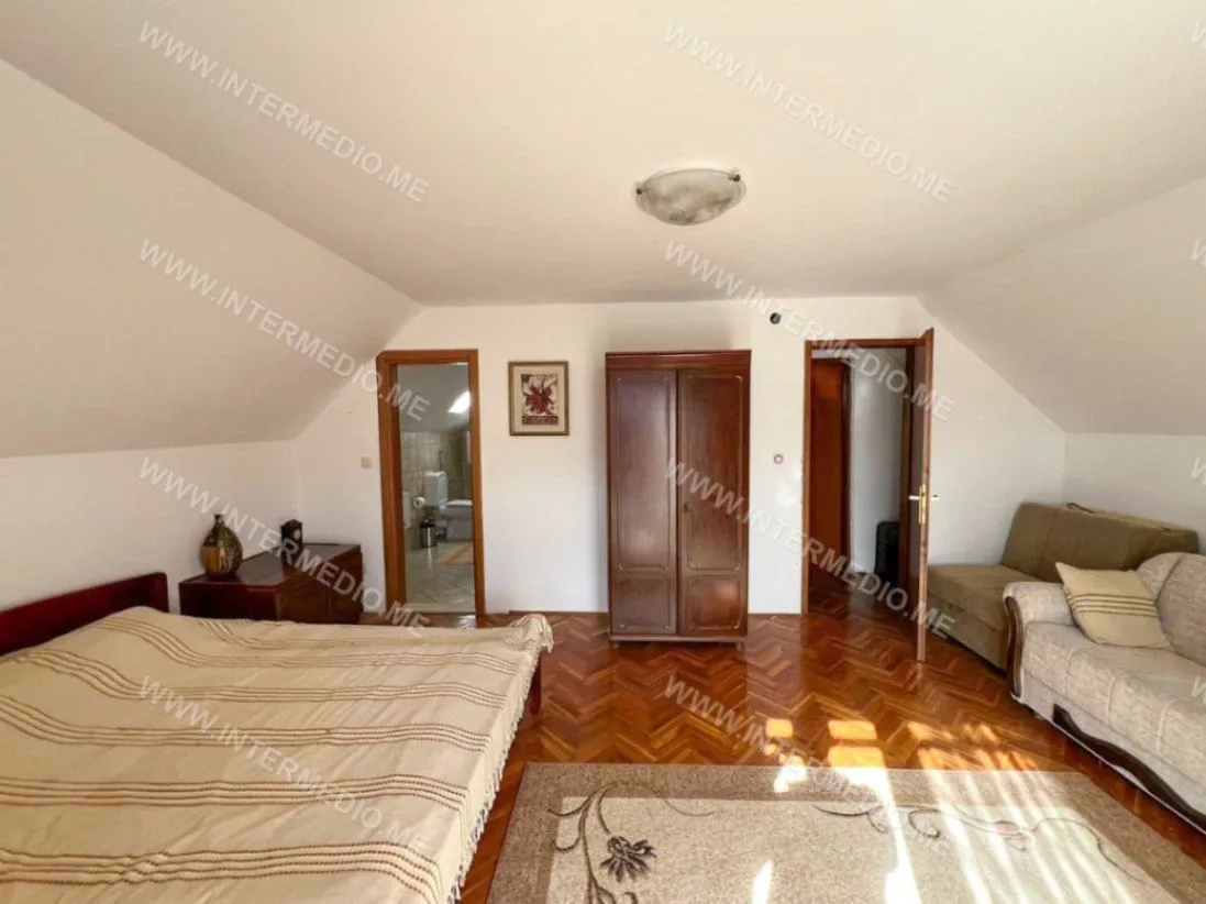 Prodaja, kuća, 150m², Igalo, Herceg Novi