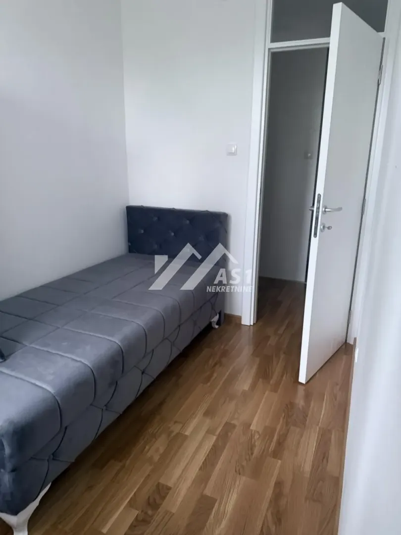 Izdavanje, jednosoban stan, 33m², Liman 3, Novi Sad Sve Podlokacije