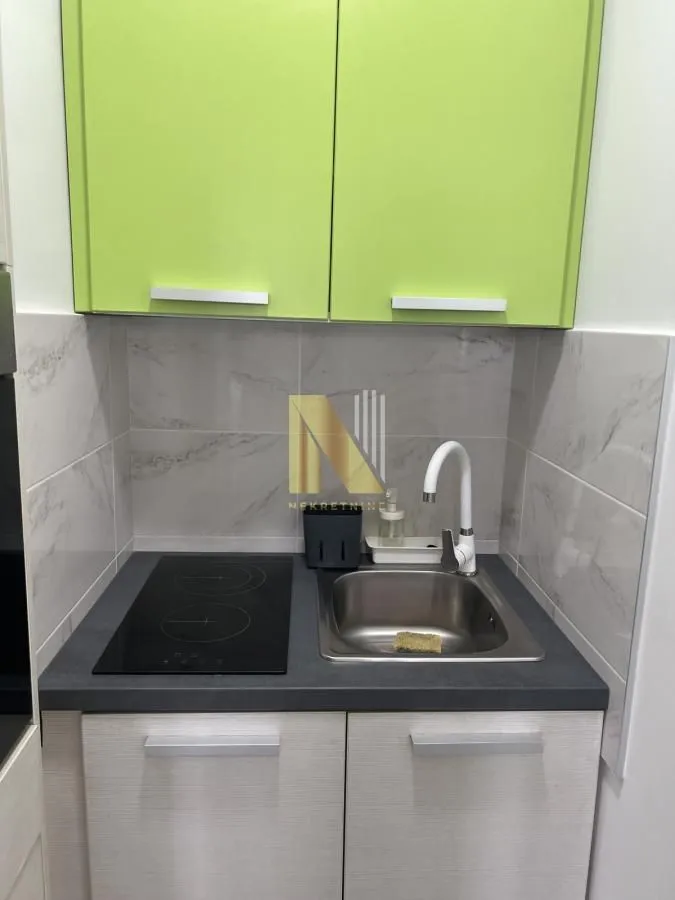 Izdavanje, dvosoban stan, 33m², Liman 2, Novi Sad Sve Podlokacije