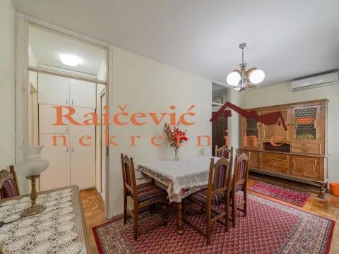 Rent, two bedroom apartment, 64m², Retenzija, Beograd - image 6