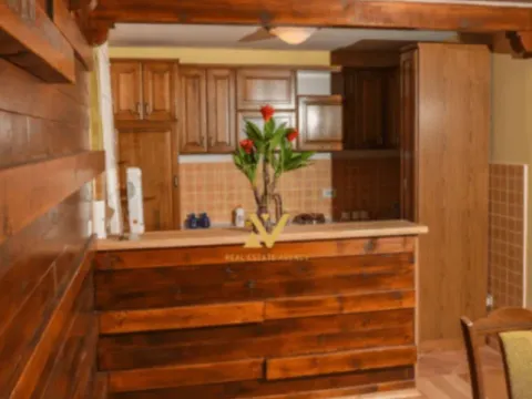 Prodaja, kuća, 200m², Centar, Žabljak - image 8