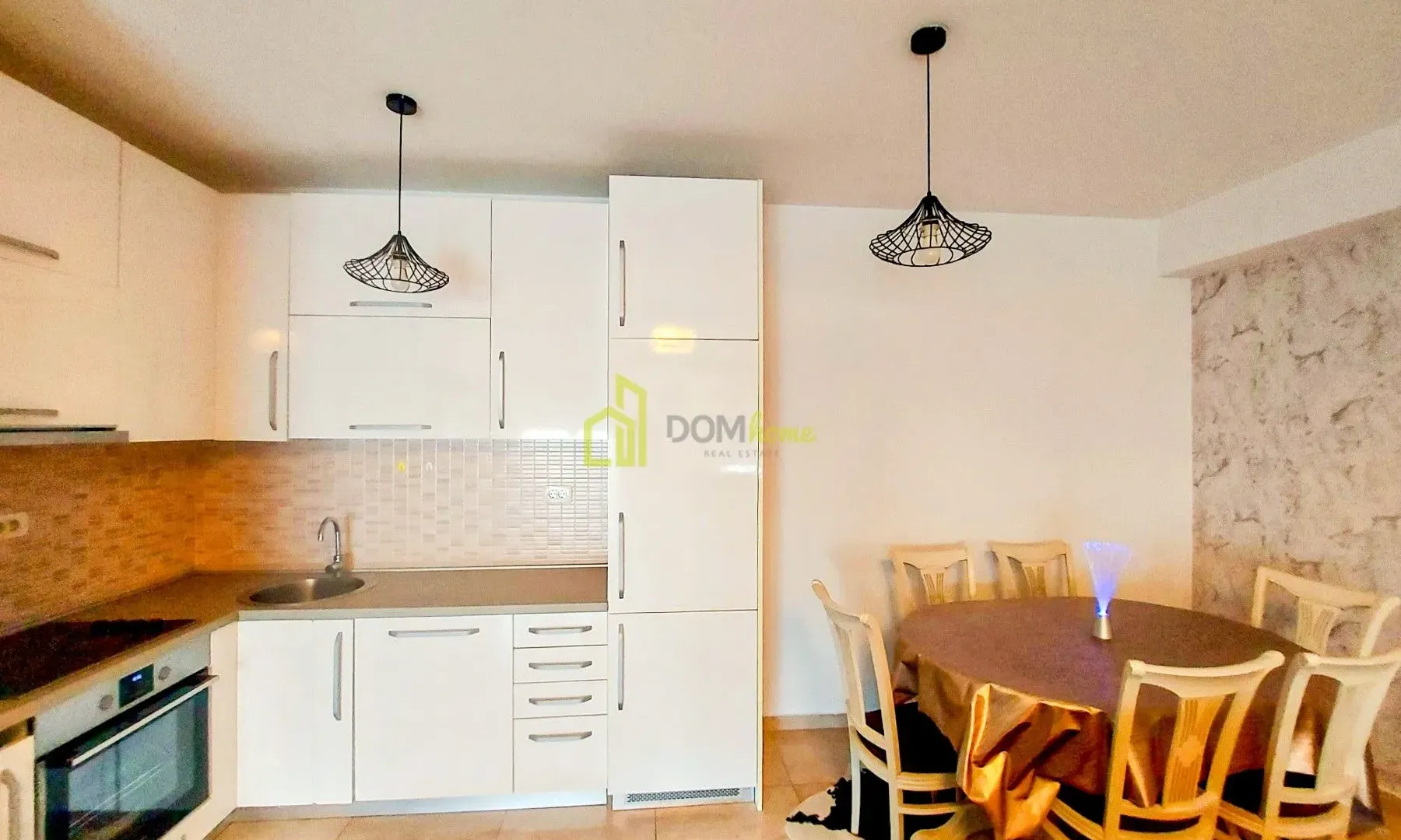 Prodaja, dvosoban stan, 65m², Ljubović, Podgorica