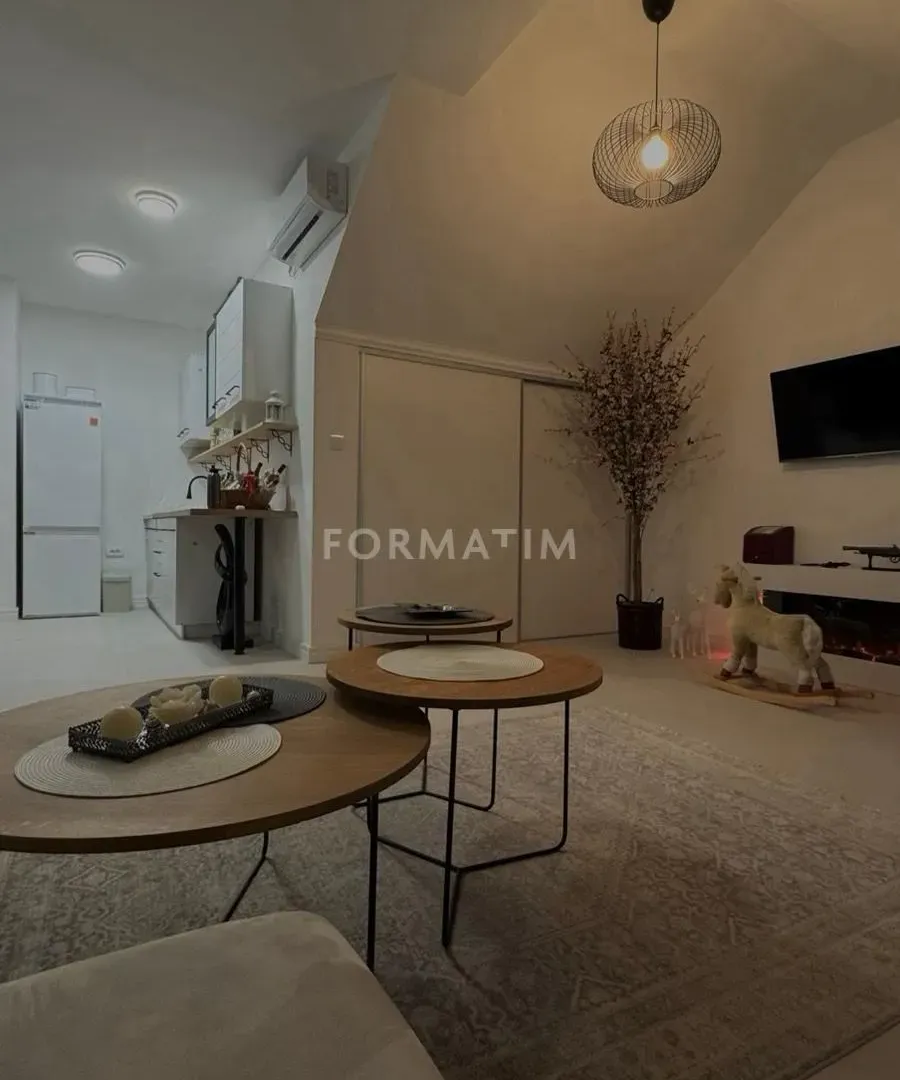 Sale, one bedroom apartment, 48m², Slavujev Venac, Zvezdara Sve Podlokacije