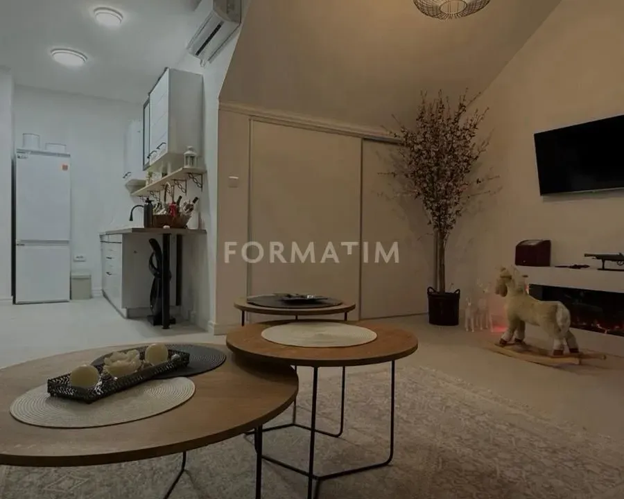 Sale, one bedroom apartment, 48m², Slavujev Venac, Zvezdara Sve Podlokacije