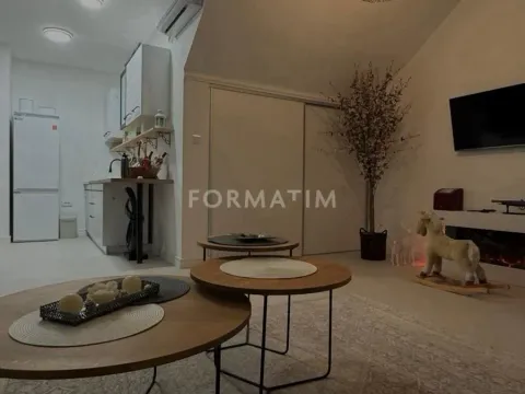 Sale, one bedroom apartment, 48m², Slavujev Venac, Zvezdara Sve Podlokacije - image 1