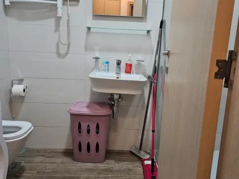 Izdavanje, jednosoban stan, 46m², City Kvart, Podgorica - image 7