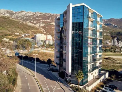 Prodaja, stan, 93m², Bečići, Budva - image 8