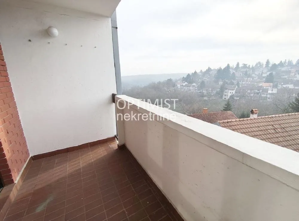 Prodaja, dvosoban stan, 57m², Petlovo Brdo, Beograd