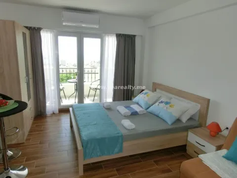 Izdavanje, jednosoban stan, 30m², Budva, Crna Gora - image 4