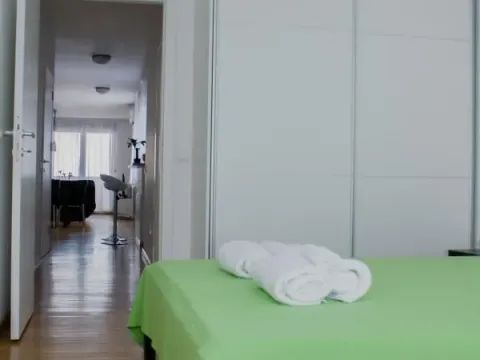 Izdavanje, trosoban stan, 89m², Stari Grad, Beograd - image 16