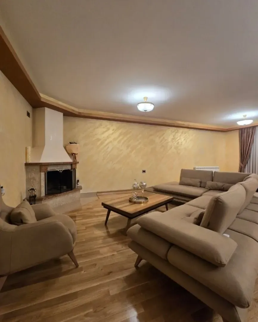 Sale, house, 300m², Tuzi, Podgorica
