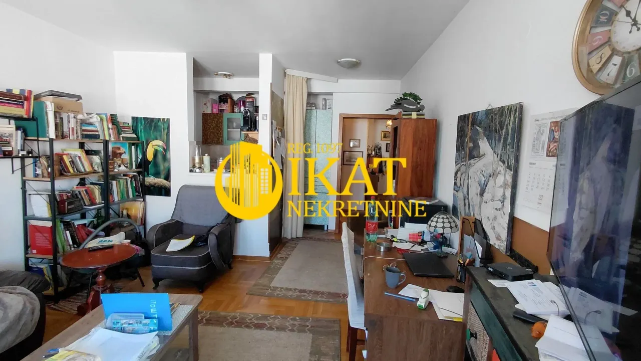 Sale, three bedroom apartment, 65m², Lion, Zvezdara Sve Podlokacije