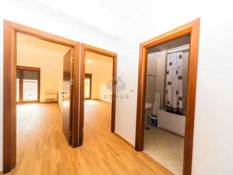 Sale, one bedroom apartment, 62m², Momišići, Podgorica - image 5