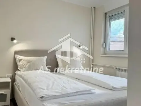 Izdavanje, dvosoban stan, 40m², Stari Grad, Beograd - image 13