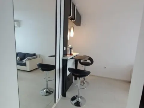 Rent, one bedroom apartment, 38m², Grbavica, Novi Sad Sve Podlokacije - image 14