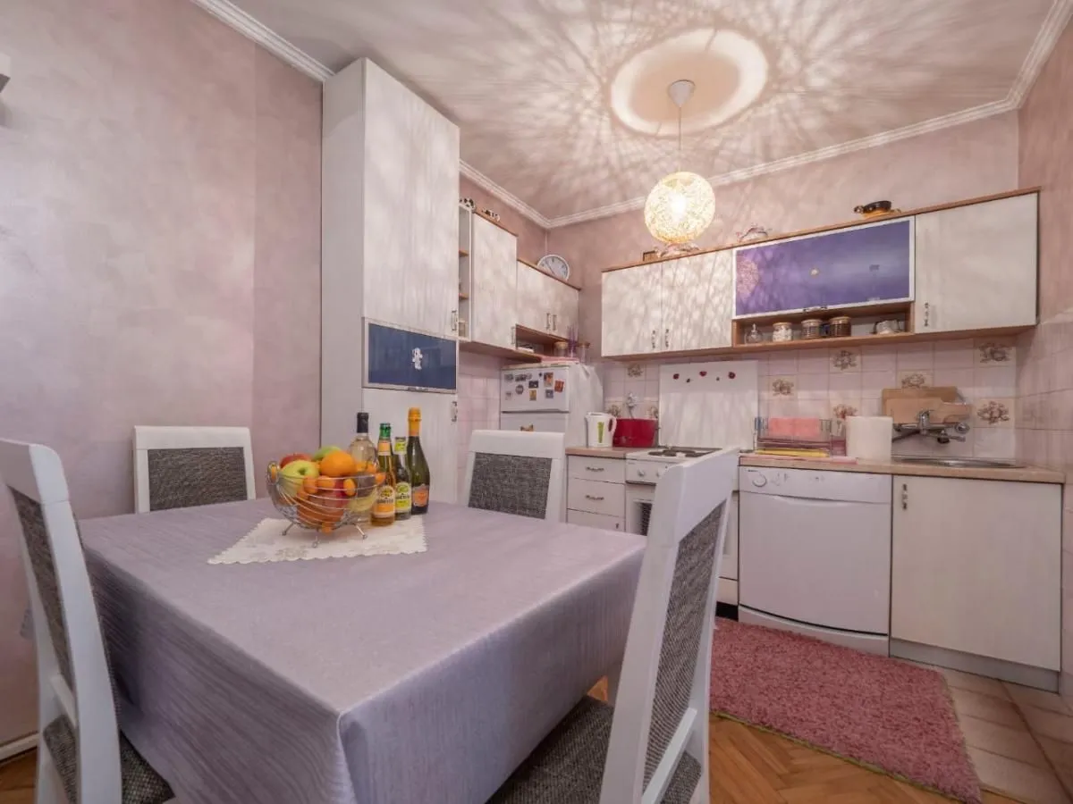 Sale, house, 42m², Centar, Budva