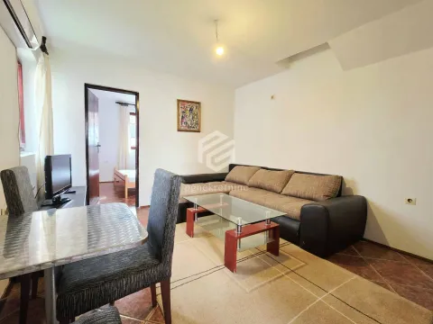 Rent, one bedroom apartment, 42m², Blok 9, Podgorica - image 2