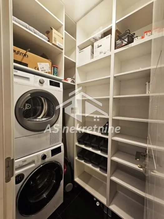 Izdavanje, trosoban stan, 74m², Lekino Brdo, Voždovac Sve Podlokacije