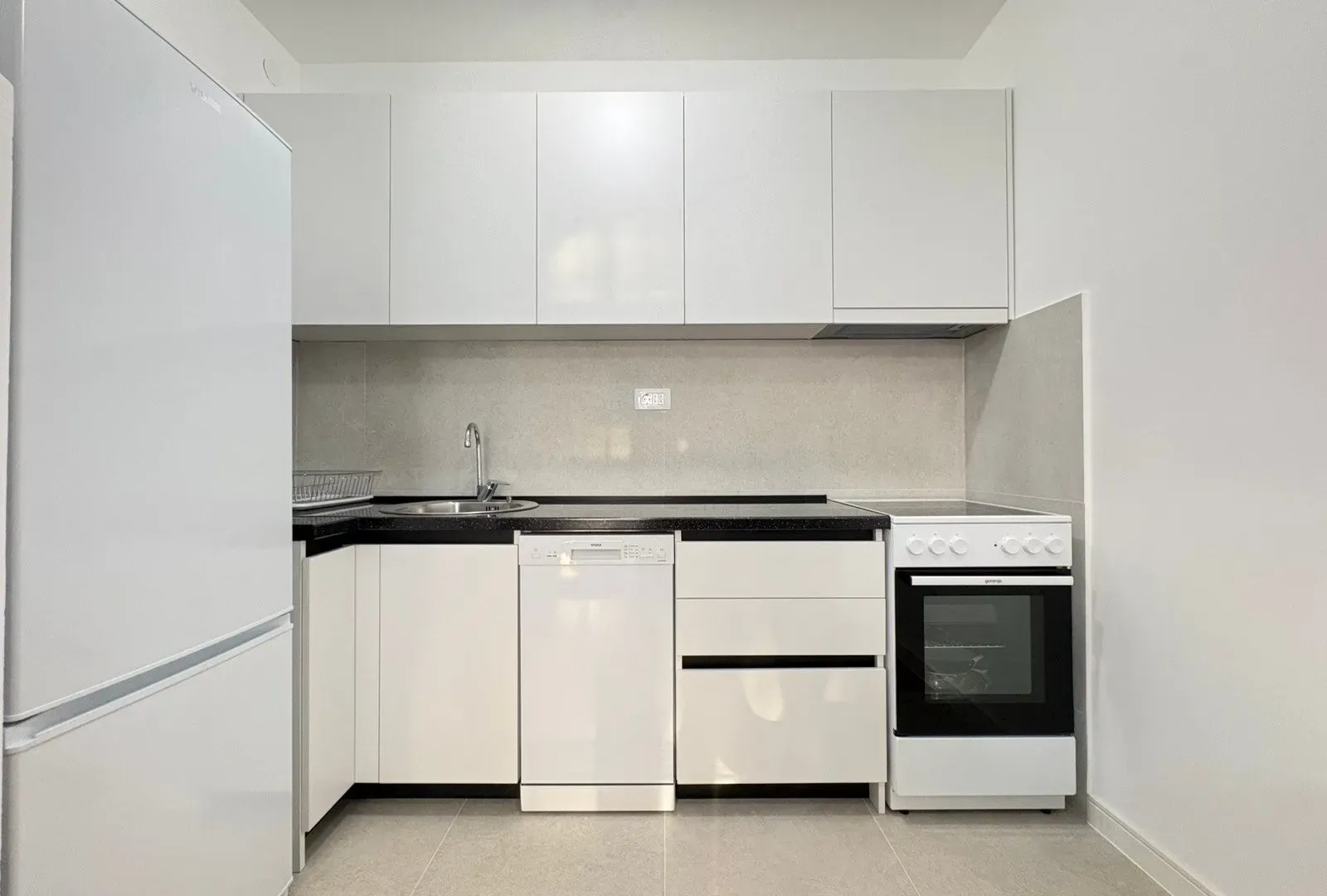 Rent, one bedroom apartment, 42m², Stari Aerodrom, Podgorica