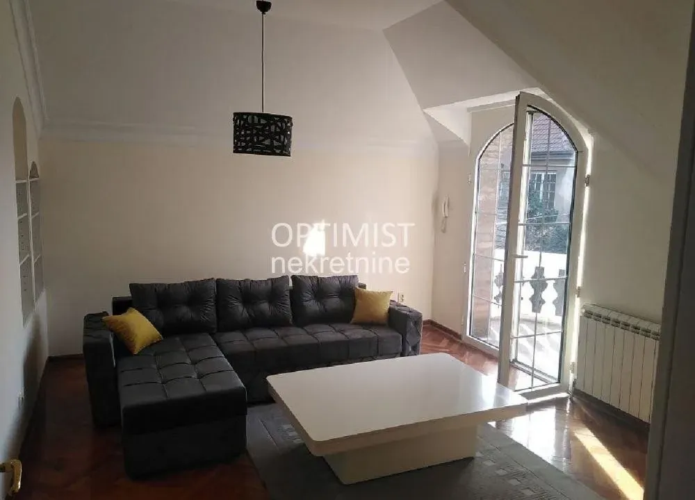 Izdavanje, trosoban stan, 88m², Profesorska Kolonija, Palilula Sve Podlokacije