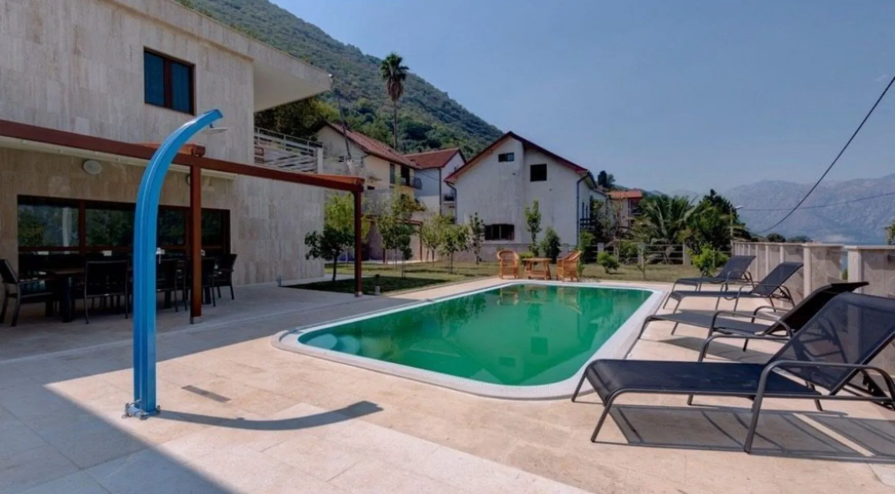 Sale, house, 370m², Stoliv, Kotor