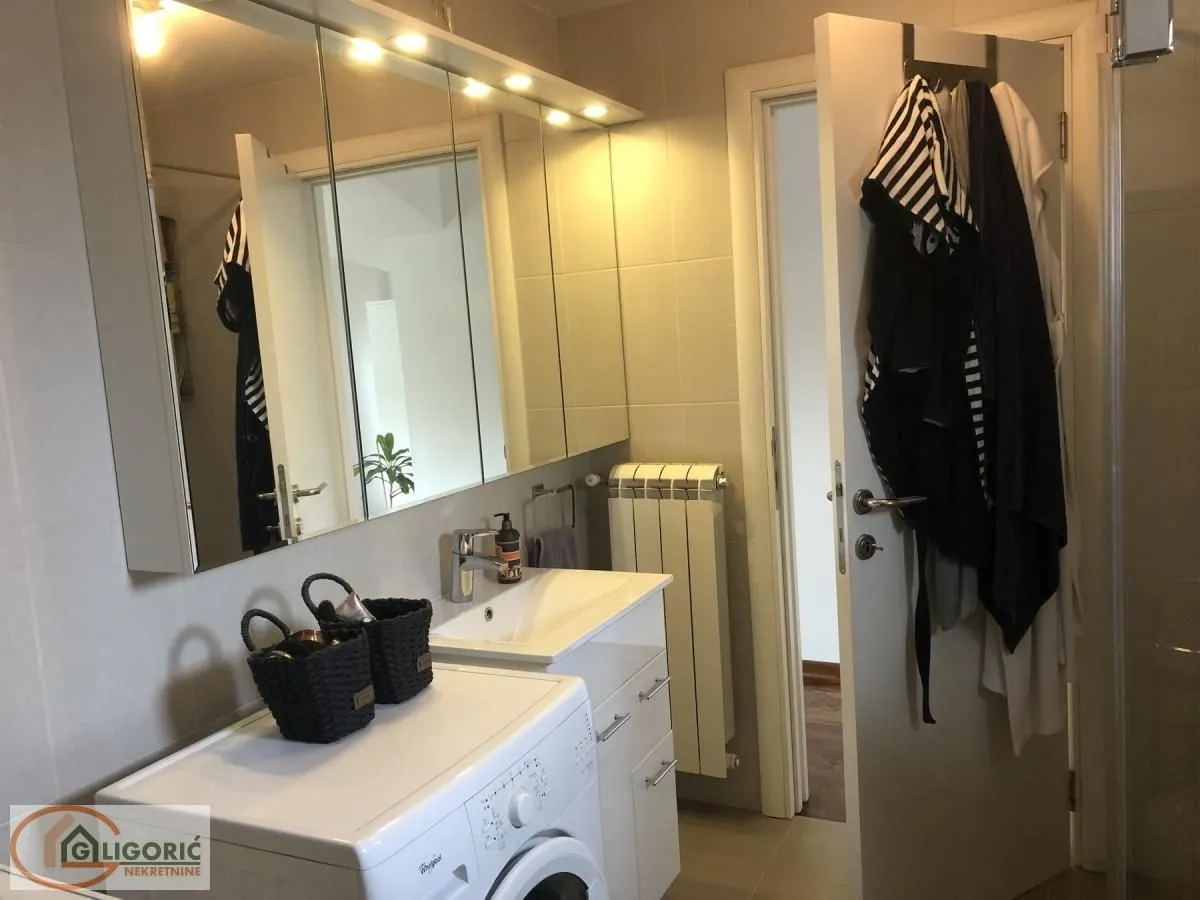 Sale, apartment, 119m², Zemun Gornji Grad, Zemun Sve Podlokacije