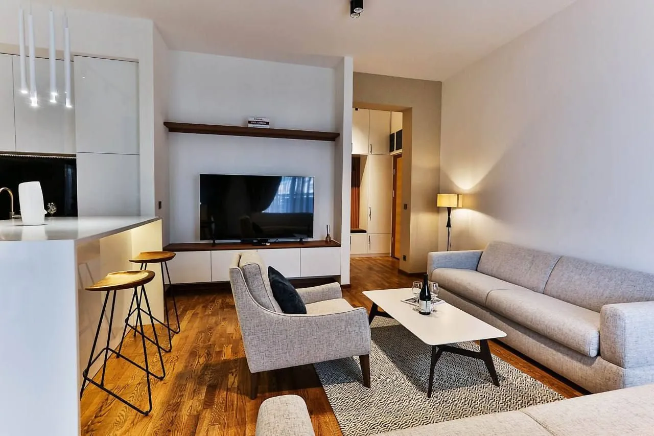 Rent, two bedroom apartment, 76m², Harmonija, Budva