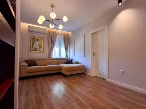 Prodaja, stan, 40m², Dalmatinska ulica, Podgorica - image 2