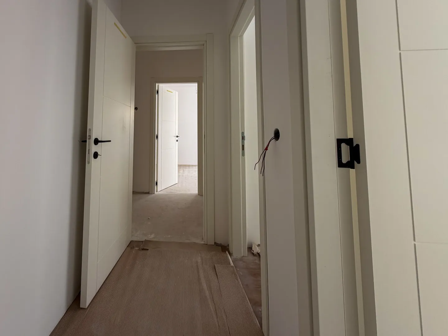 Prodaja, dvosoban stan, 71m², Škaljari, Kotor