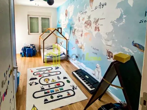 Izdavanje, trosoban stan, 95m², Central Point, Podgorica - image 4