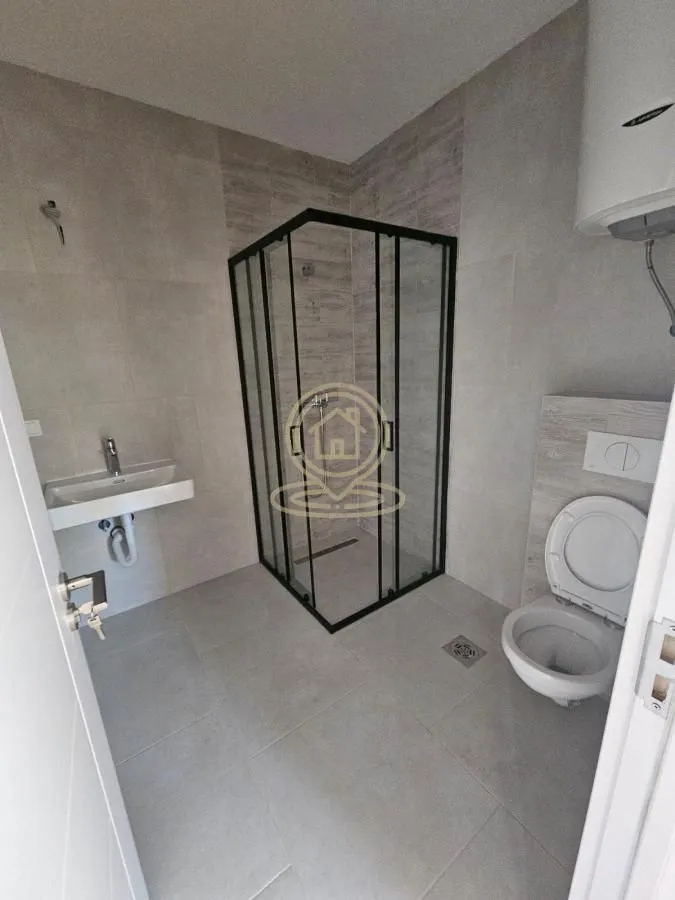 Prodaja, trosoban stan, 64m², Zvezdara Sve Podlokacije, Beograd